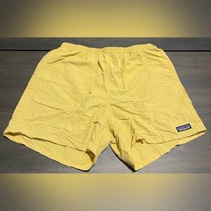 Patagonia 5 inch Shorts with Liner size Medium